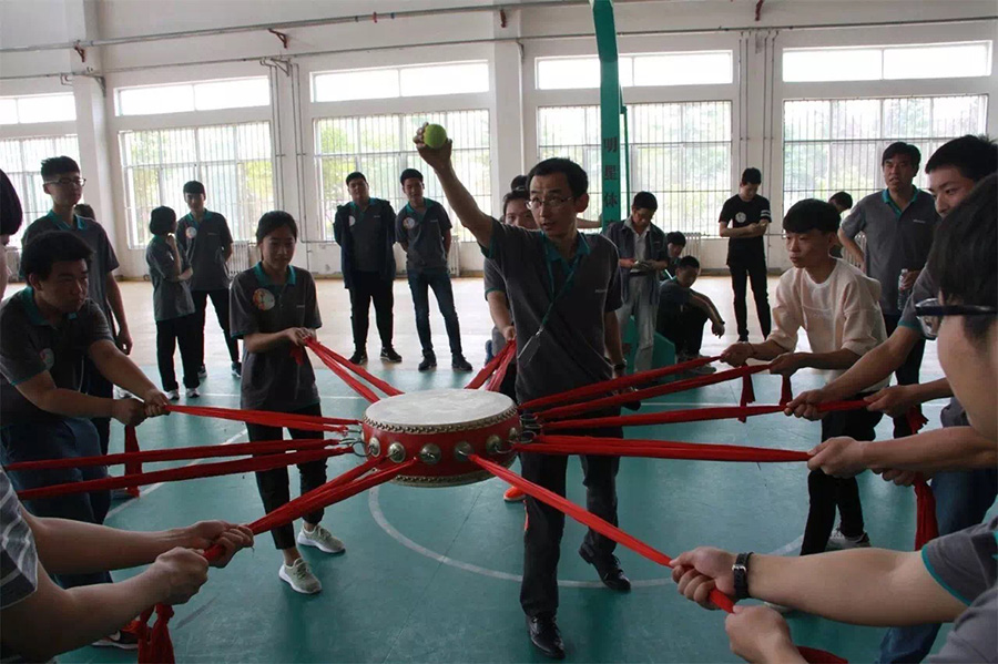 2025新澳门免费原料网